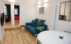 Charming Parisian Apartment With Air Conditioning - Climatisation & 2 Bedrooms - Batignolles Paris