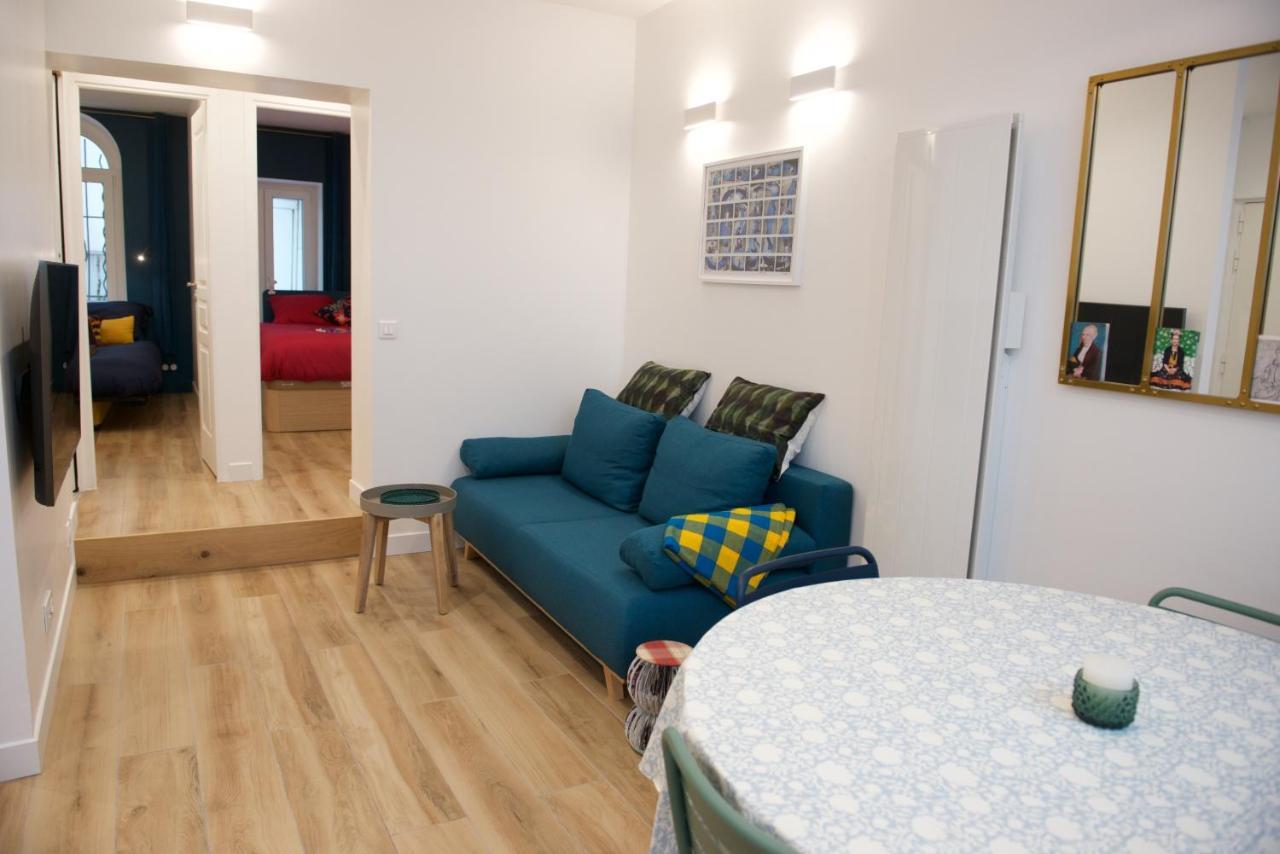 Charming Parisian Apartment With Air Conditioning - Climatisation & 2 Bedrooms - Batignolles Parigi Esterno foto