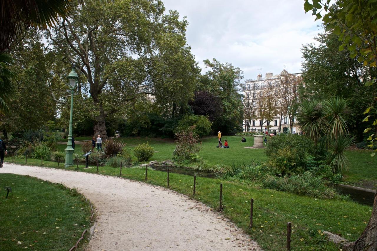 Charming Parisian Apartment With Air Conditioning - Climatisation & 2 Bedrooms - Batignolles Parigi Esterno foto