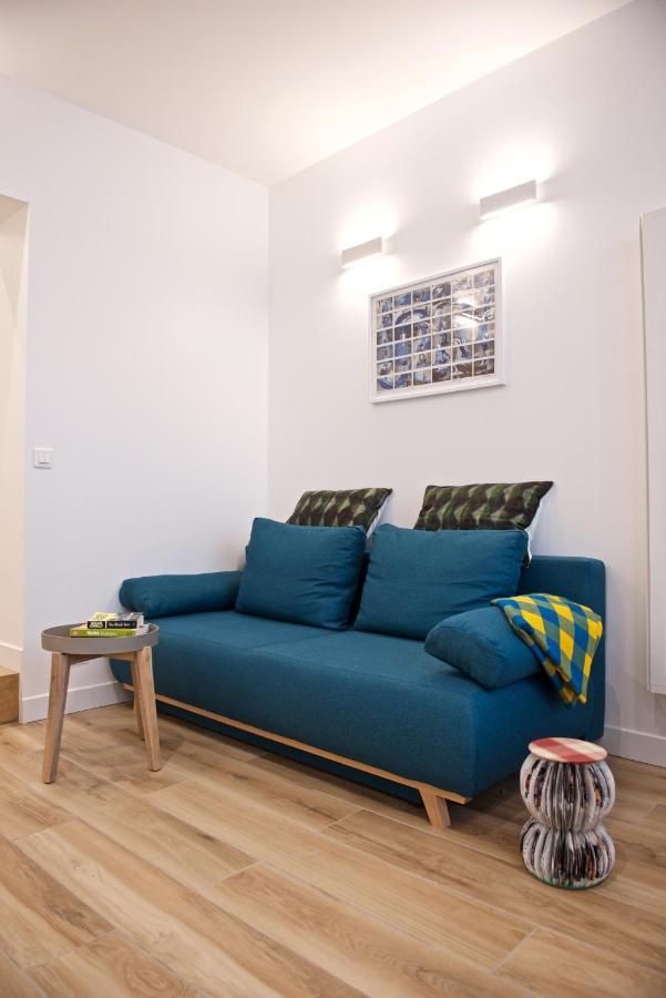 Charming Parisian Apartment With Air Conditioning - Climatisation & 2 Bedrooms - Batignolles Parigi Esterno foto