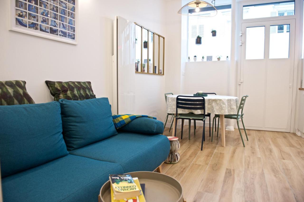 Charming Parisian Apartment With Air Conditioning - Climatisation & 2 Bedrooms - Batignolles Parigi Esterno foto
