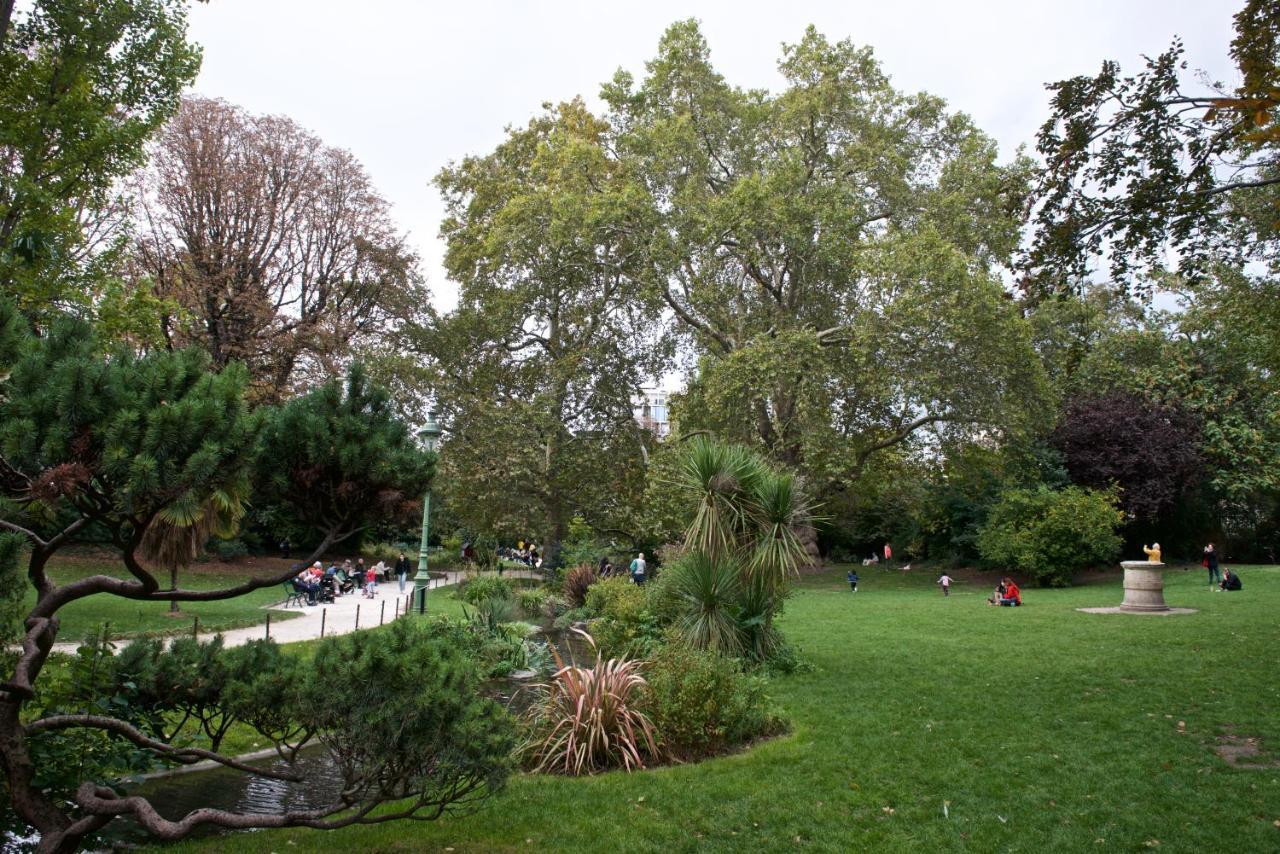 Charming Parisian Apartment With Air Conditioning - Climatisation & 2 Bedrooms - Batignolles Parigi Esterno foto